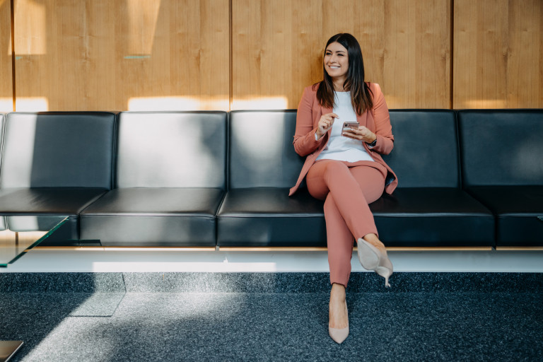 Eike Holsten und Laura Hopmann am 11.09.19 in Hannover im Landtag Niedersachsen. / Foto: Tobias Koch (www.tobiaskoch.net) Eike Holsten und Laura Hopmann