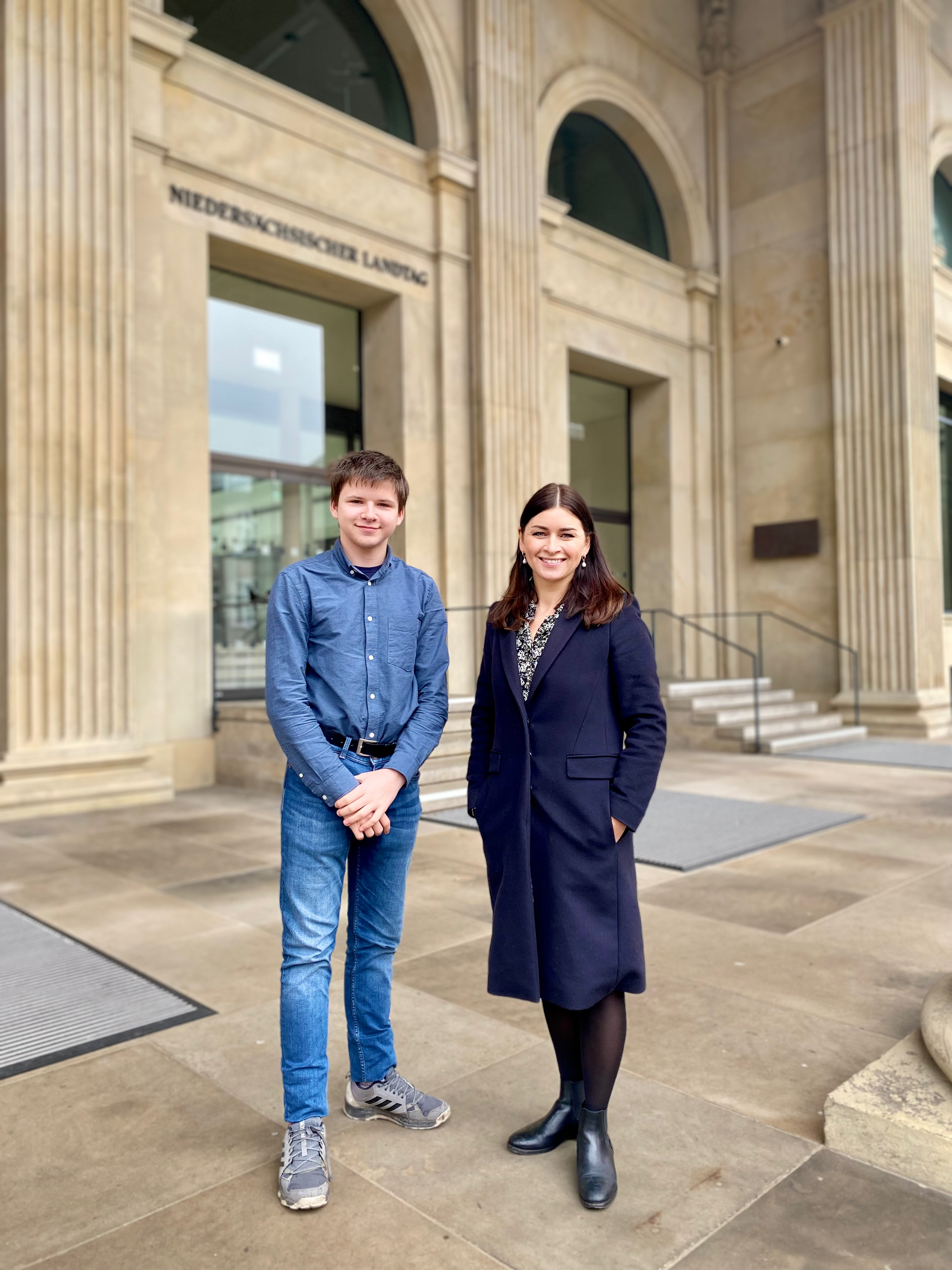 C7E43B96-9176-4F0E-94E9-4BD6E756C657